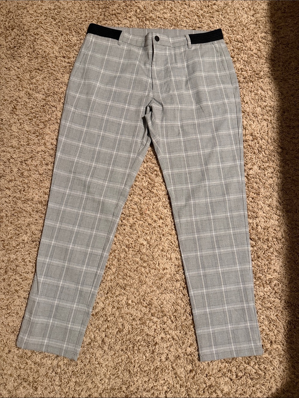 Zara Men's Gray Windowpane Dress Pants with Black Waistband Accent